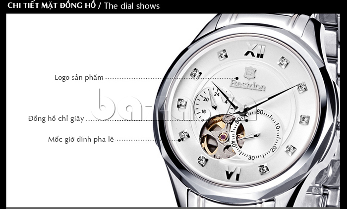 Mặt đồng hồ được thiết kế hai đồng hồ phụ xem giây và xem giờ 24