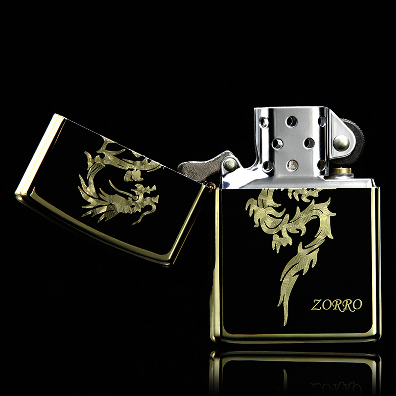 Bật lửa họa tiết rồng vàng Zorro Z8307b