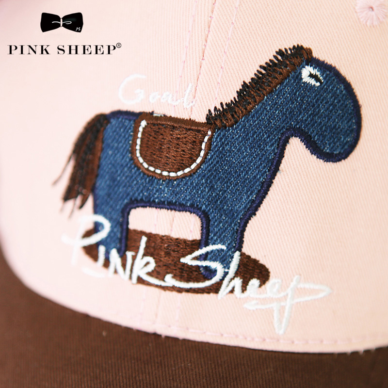 Mũ kết nữ phối màu in hình chú ngựa Pink Sheep