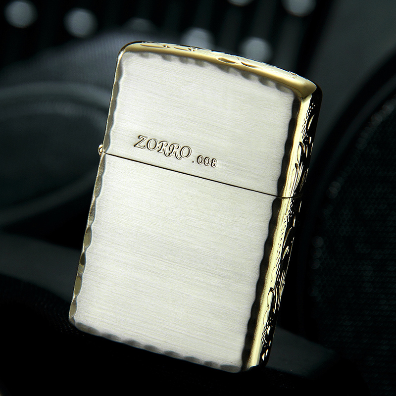 Bật lửa chạm khắc thủ công Zorro Z28265B