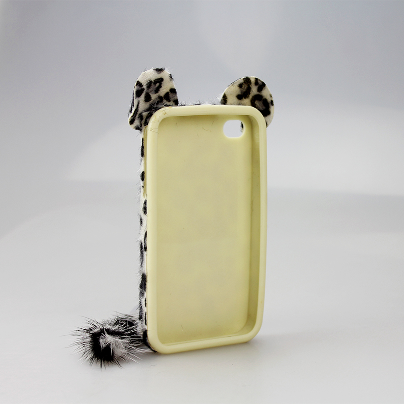 Vỏ Iphone 4/4s Leopard Cute Cat